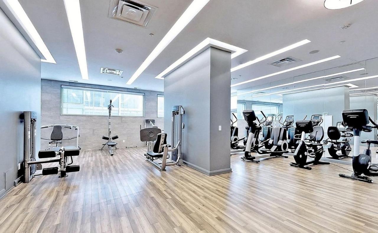 University Of Toronto Utsg Suites 外观 照片