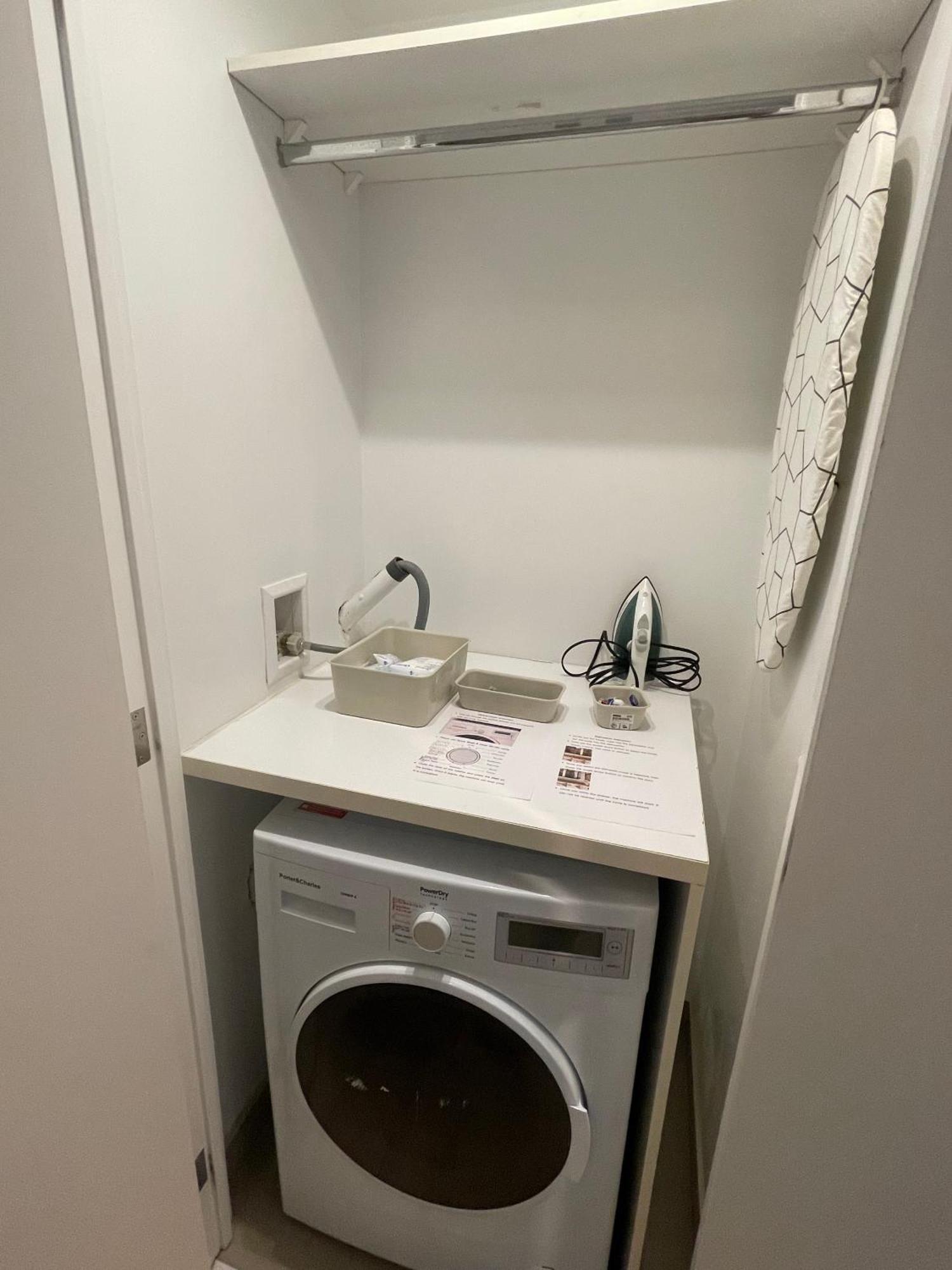 University Of Toronto Utsg Suites 外观 照片